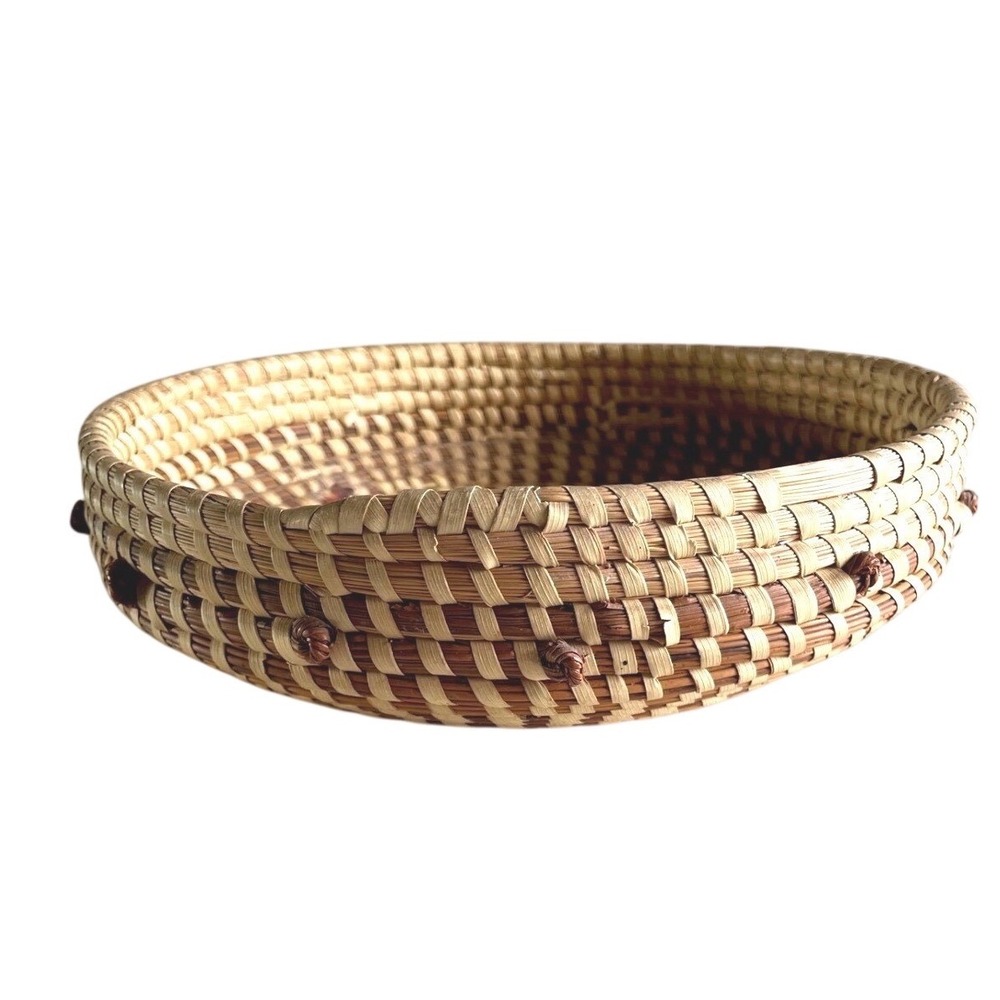 Vintage Handwoven Sweetgrass Basket 10" Coiled Shallow‎ Bowl Tray Folk Art
